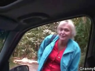 Old granny rides my dick right in the car